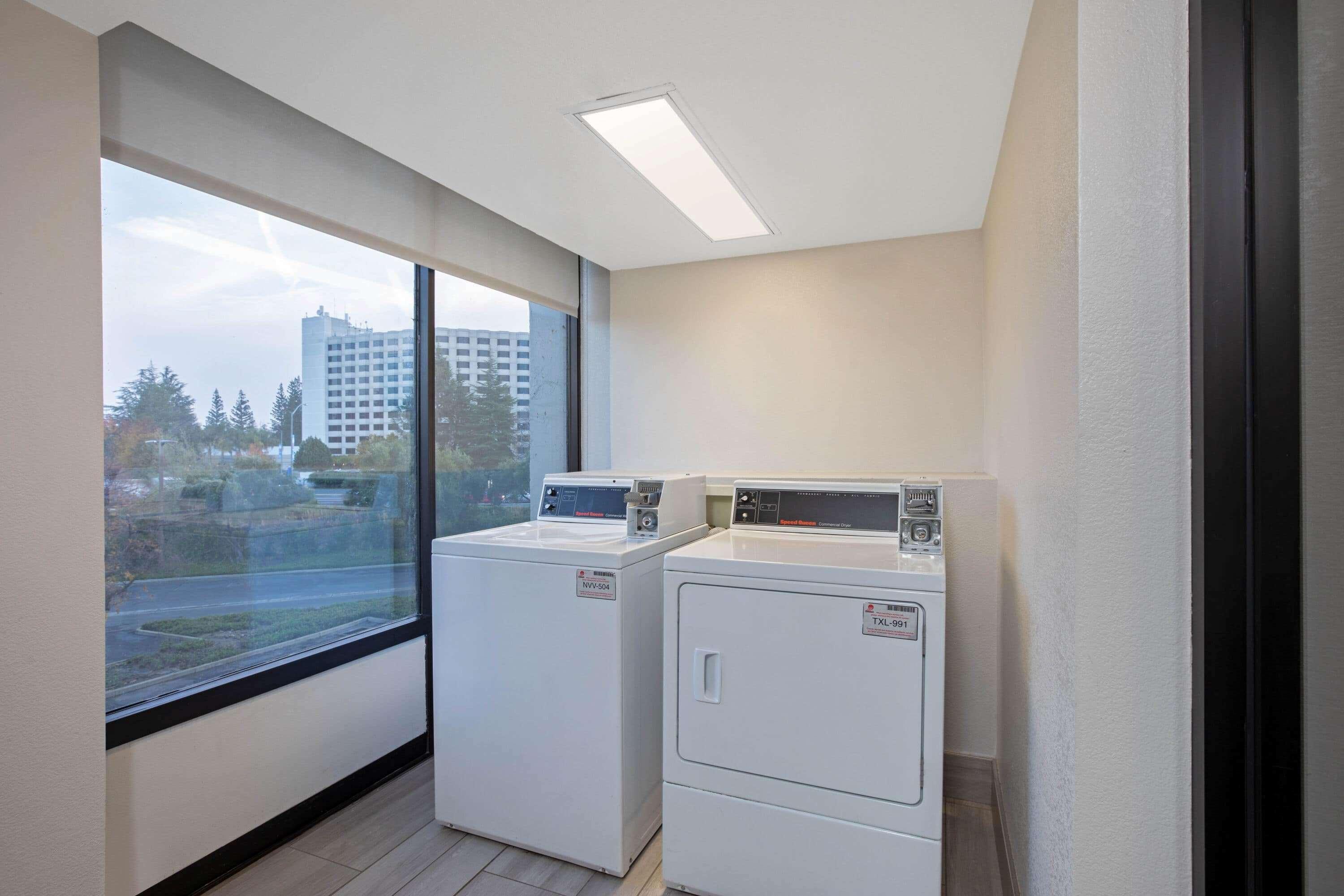 La Quinta By Wyndham Rancho Cordova Sacramento Hotel Ngoại thất bức ảnh