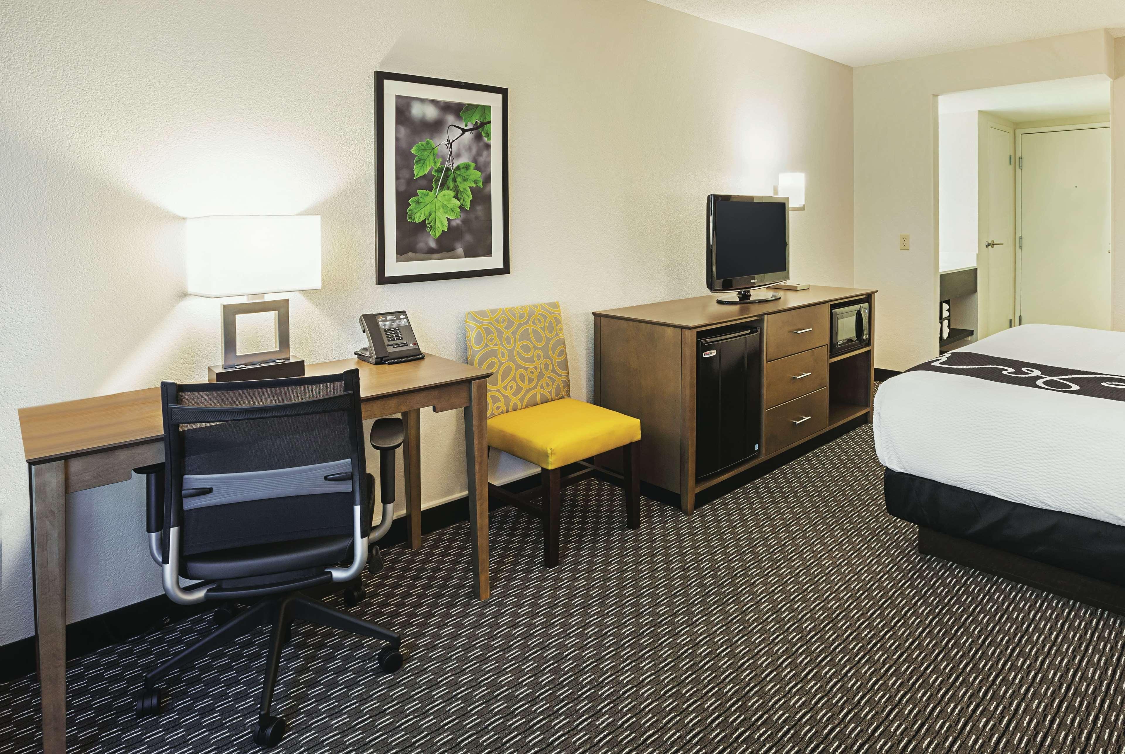 La Quinta By Wyndham Rancho Cordova Sacramento Hotel Ngoại thất bức ảnh